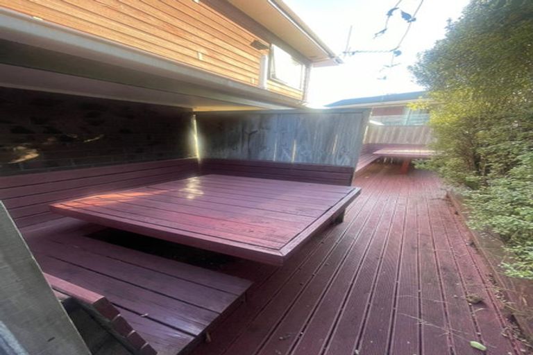 Photo of property in 1/41 College Road, Northcote, Auckland, 0627