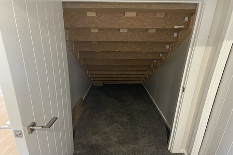 Photo of property in 341a Waiwhetu Road, Fairfield, Lower Hutt, 5011