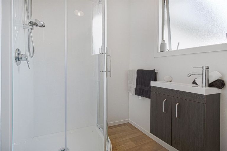 Photo of property in 4/53 Mathesons Road, Phillipstown, Christchurch, 8011