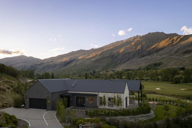 Photo of property in 3 Barley Court, Arrowtown, 9371