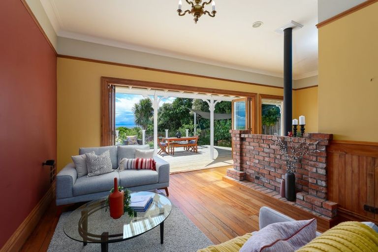 Photo of property in 21 Athol Street, Glenduan, Nelson, 7071