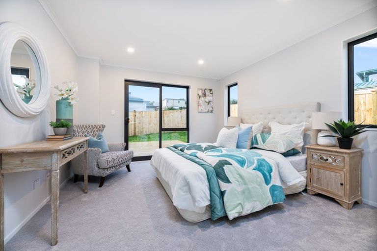 Photo of property in 6 Ambrosia Avenue, Henderson, Auckland, 0612