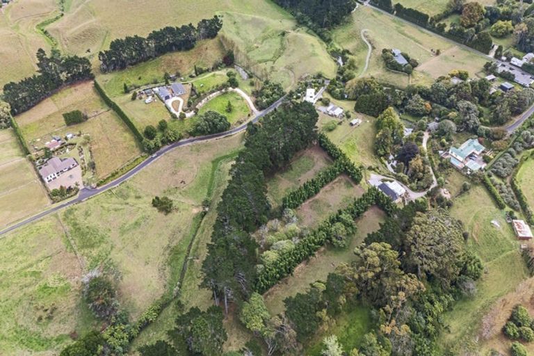 Photo of property in 15 Townsend Road, Paraite, New Plymouth, 4373