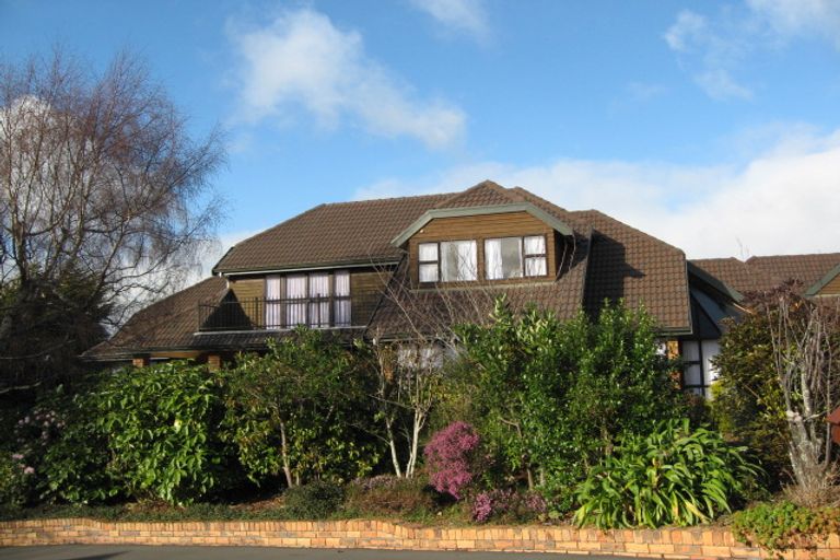 Photo of property in 8 Garden Place, Glenleith, Dunedin, 9010