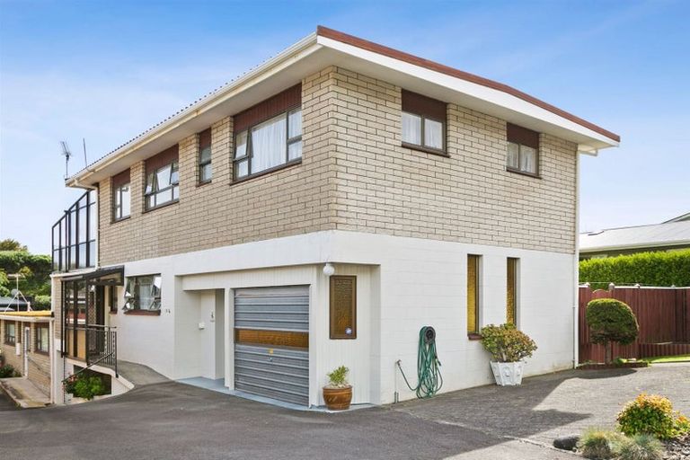 Photo of property in 10a Annandale Street, Lynmouth, New Plymouth, 4310