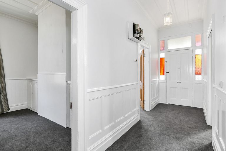 Photo of property in 3 Queens Drive, Saint Kilda, Dunedin, 9012