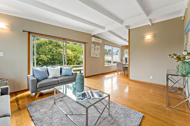 Photo of property in 8a Malam Street, Glen Eden, Auckland, 0602