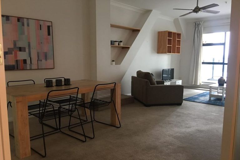 Photo of property in The Nautilus Apartments, 5b/18 Hobson Street, Auckland Central, Auckland, 1010