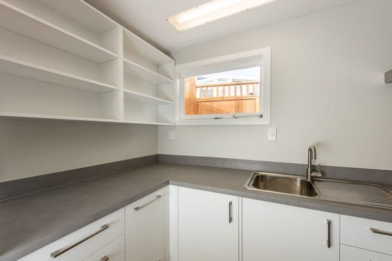 Photo of property in 8 Roseneath Terrace, Roseneath, Wellington, 6011