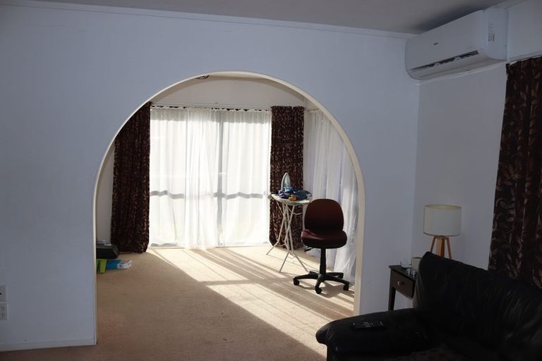 Photo of property in 35 Orangewood Drive, Northpark, Auckland, 2013