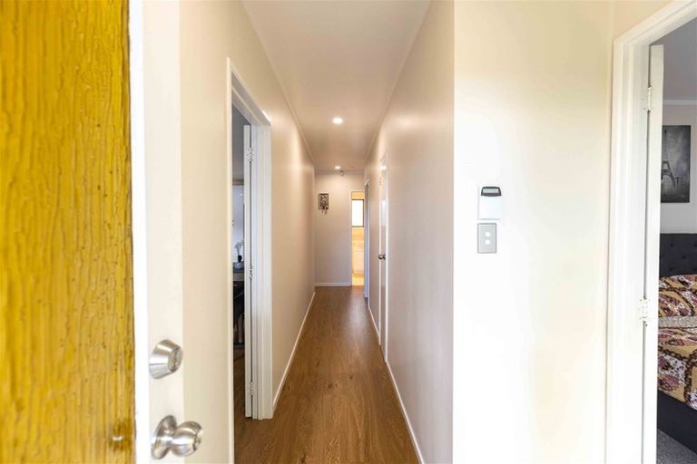 Photo of property in 3/10 Browns Road, Manurewa, Auckland, 2102