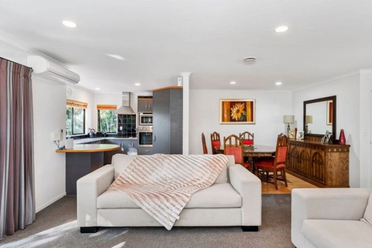 Photo of property in 17 Calypso Drive, Papamoa Beach, Papamoa, 3118