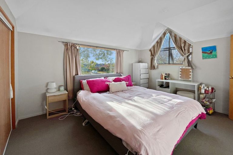 Photo of property in 3 Ryeland Avenue, Ilam, Christchurch, 8041