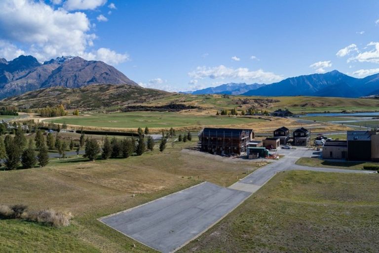 Photo of property in 17 Soudley Court, Jacks Point, Queenstown, 9371