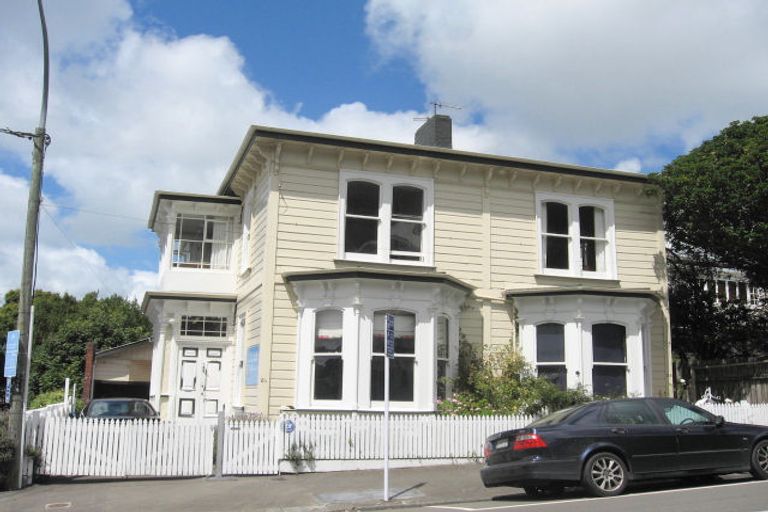 Photo of property in 21b Tinakori Road, Thorndon, Wellington, 6011