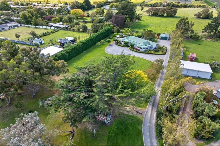 Photo of property in 41 Oxford Street, Martinborough, 5711