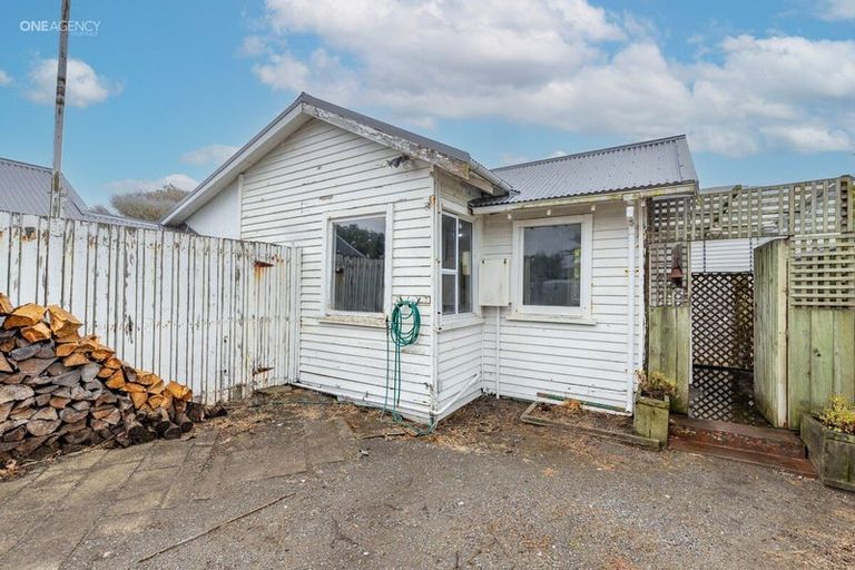 Photo of property in 2/6 Drake Street, New Brighton, Christchurch, 8061