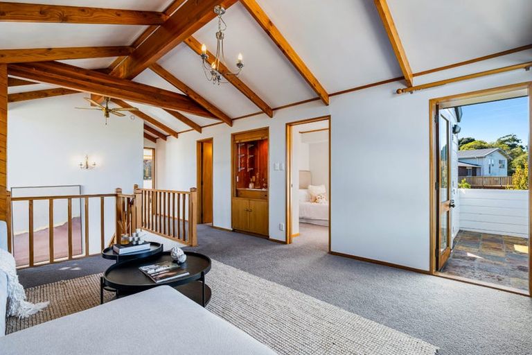 Photo of property in 22 Weza Lane, Kumeu, 0810