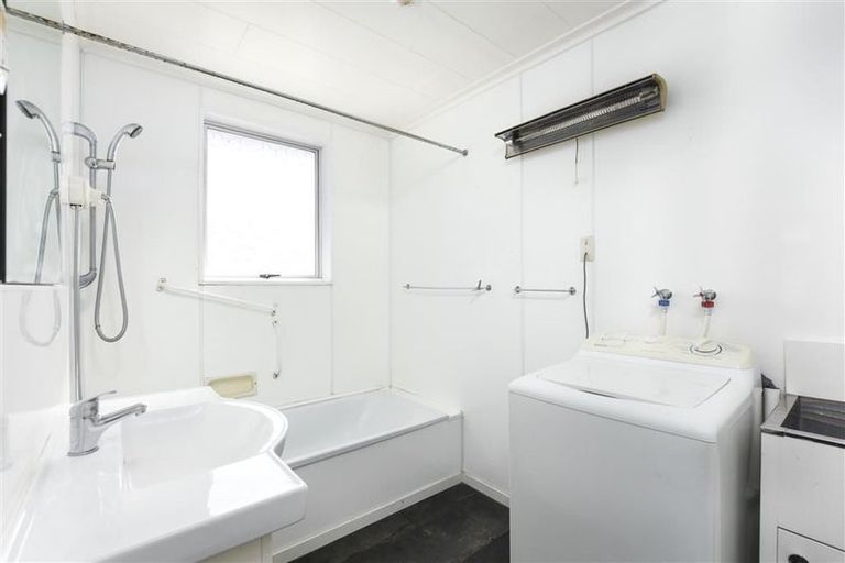 Photo of property in 135a Melbourne Street, South Dunedin, Dunedin, 9012