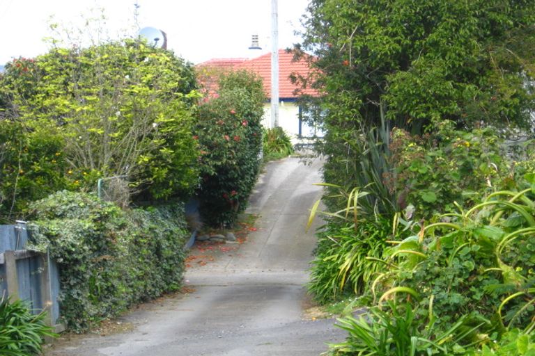 Photo of property in 3 Barrett Street, Westown, New Plymouth, 4310