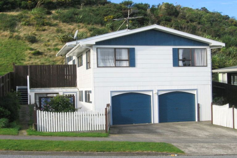 Photo of property in 20 Kaitangata Crescent, Kelson, Lower Hutt, 5010