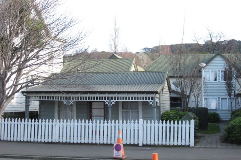 Photo of property in 711 Cumberland Street, North Dunedin, Dunedin, 9016