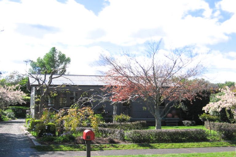 Photo of property in 53 Mahuta Road, Waitahanui, Taupo, 3378