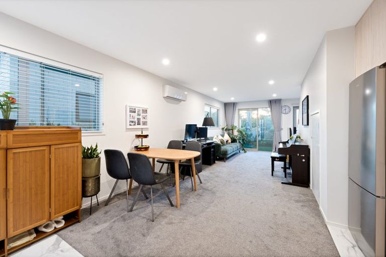 Photo of property in 3/21 Titoki Street, Te Atatu Peninsula, Auckland, 0610