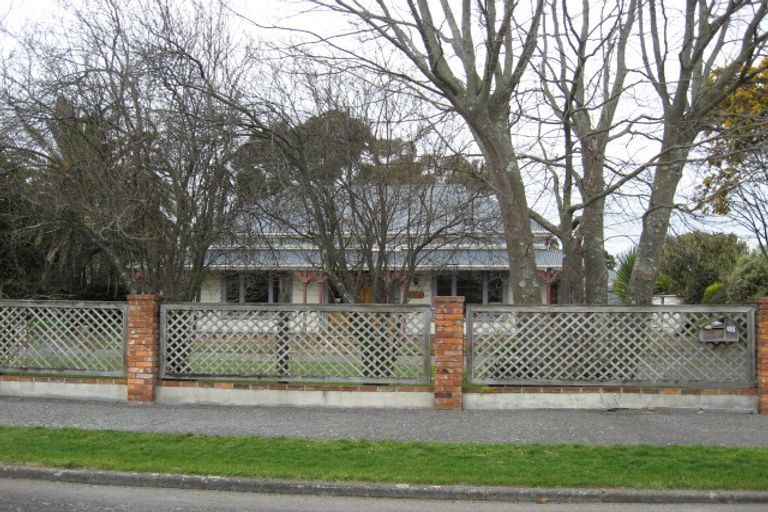 Photo of property in 17 Sussex Street, Masterton, 5810
