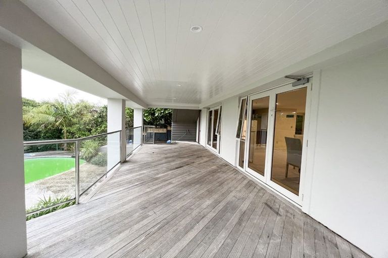 Photo of property in 105 East Coast Road, Castor Bay, Auckland, 0620