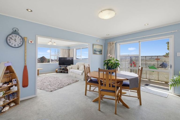 Photo of property in 28a Doralto Road, Frankleigh Park, New Plymouth, 4310
