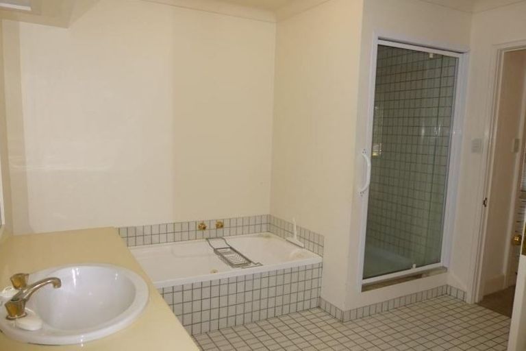 Photo of property in 145a Clarence Street, Hamilton Lake, Hamilton, 3204