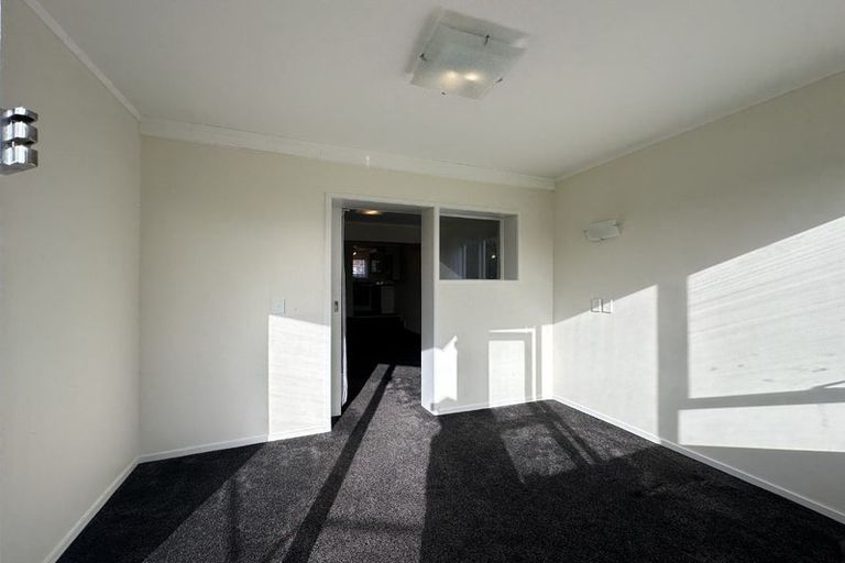 Photo of property in 3 Bleakhouse Road, Howick, Auckland, 2014