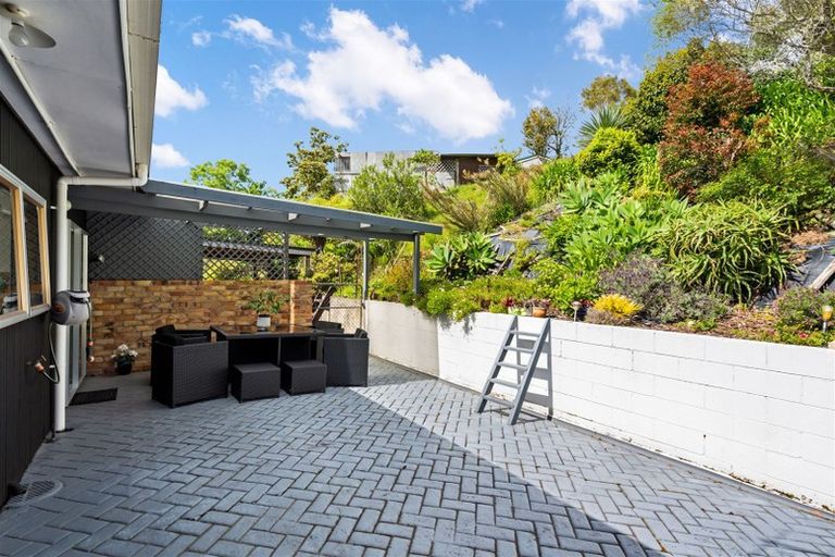 Photo of property in 2/266 Western Hills Drive, Avenues, Whangarei, 0110