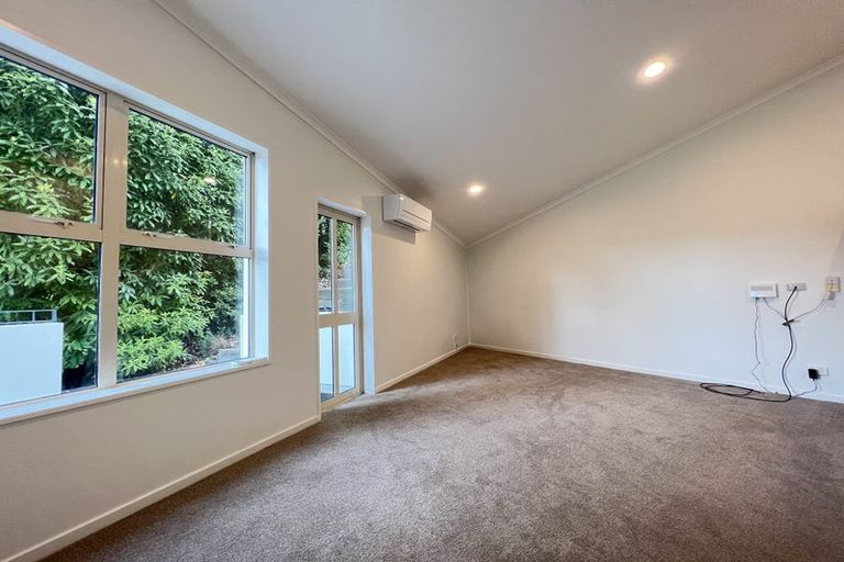 Photo of property in 5 Stoddart Lane, Cashmere, Christchurch, 8022