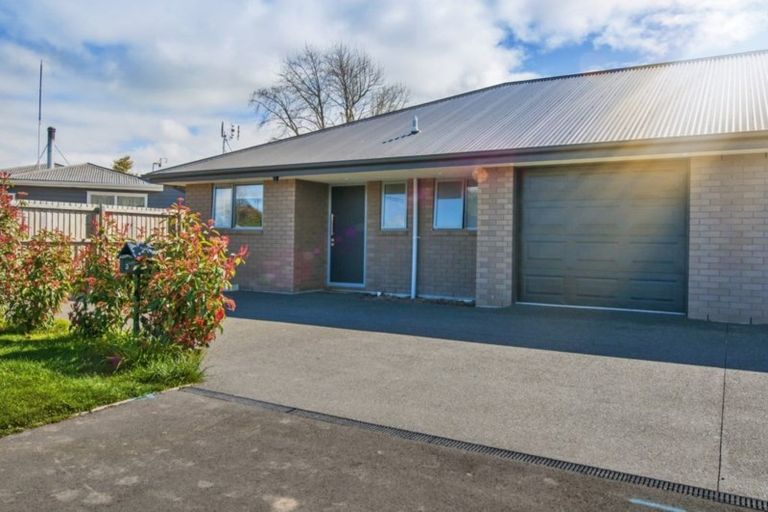 Photo of property in 3 Johnston Street, Leeston, 7632