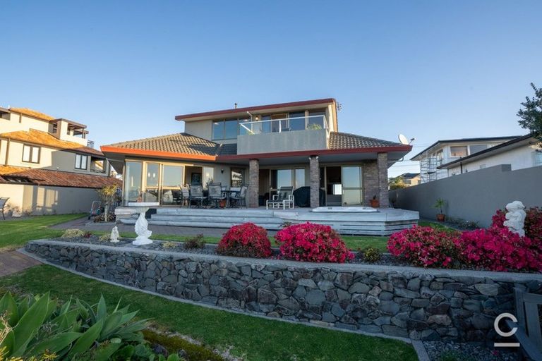 Photo of property in 151 Ngatai Road, Otumoetai, Tauranga, 3110