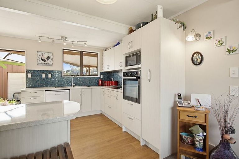 Photo of property in 224 Matarangi Drive, Matarangi, Whitianga, 3592