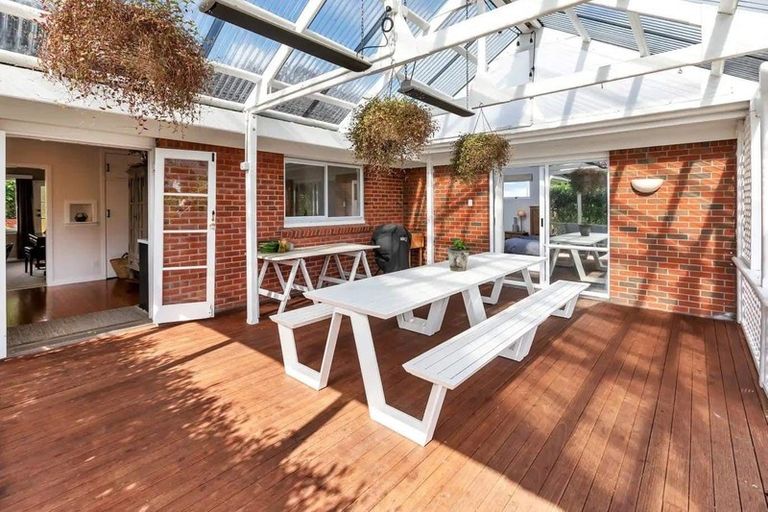 Photo of property in 15 Radcliffe Street, Kensington, Whangarei, 0112