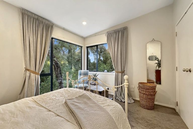 Photo of property in 2/78 Queenstown Road, Onehunga, Auckland, 1061