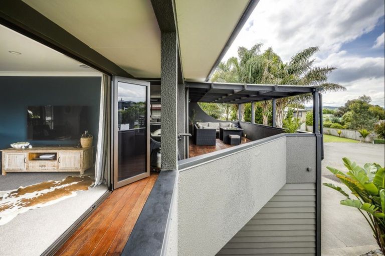 Photo of property in 2 Anthony Place, Bay View, Napier, 4104