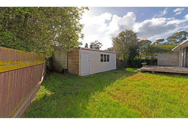 Photo of property in 2/162 Universal Drive, Henderson, Auckland, 0610