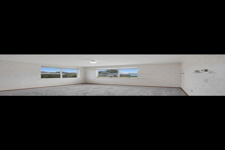 Photo of property in 14 Huatoki Street, Vogeltown, New Plymouth, 4310
