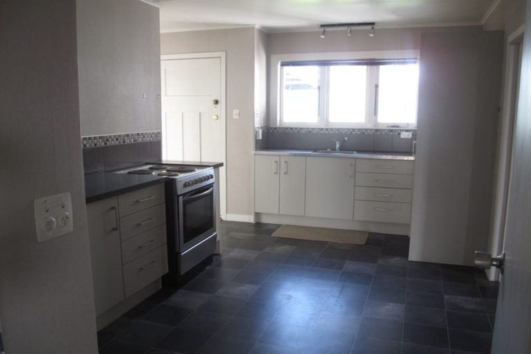 Photo of property in 25 Waldegrave Street, Palmerston North, 4410
