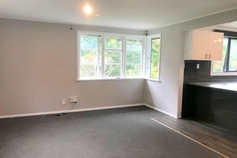 Photo of property in 36 Champion Street, Ranui, Porirua, 5024
