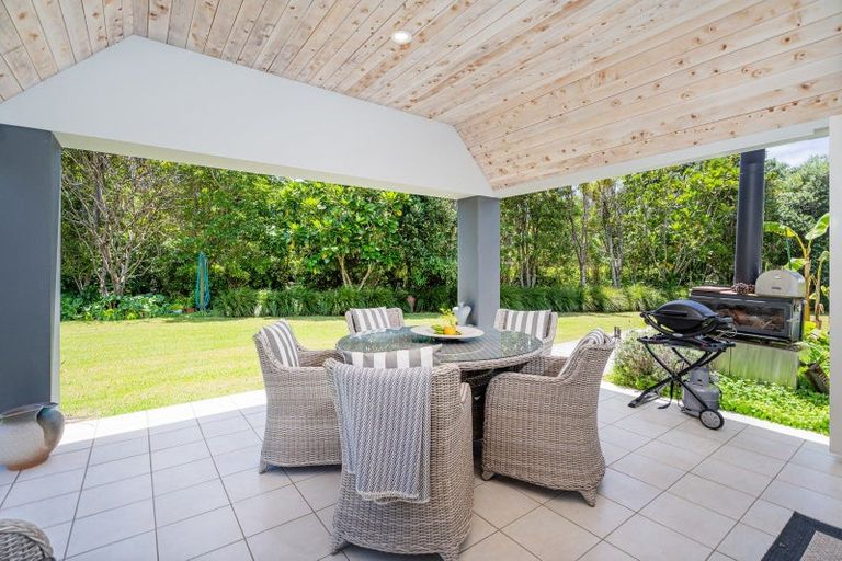 Photo of property in 753 Matarangi Drive, Matarangi, Whitianga, 3592