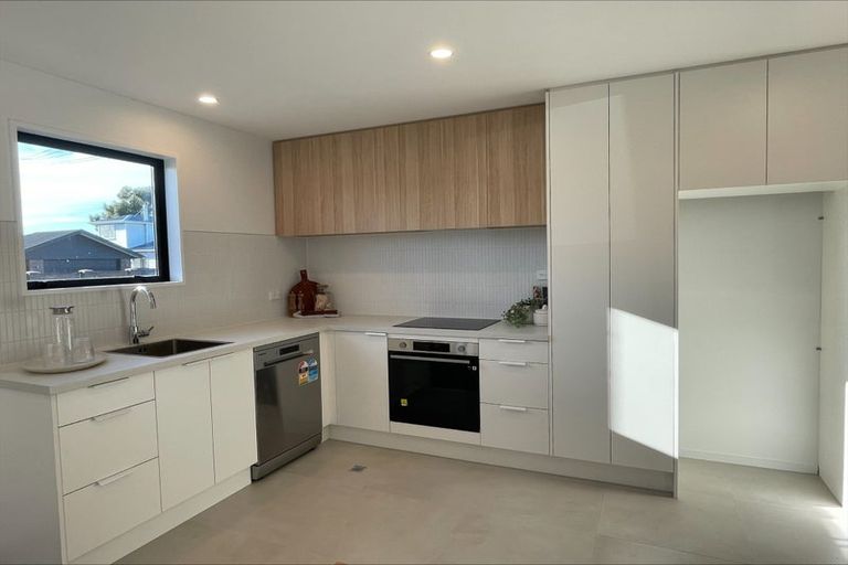 Photo of property in 1/34 Wyon Street, Linwood, Christchurch, 8062