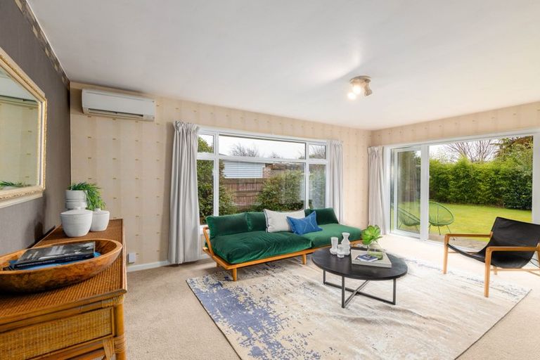 Photo of property in 27 Bourne Crescent, Papanui, Christchurch, 8053