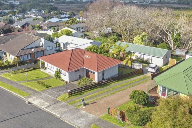 Photo of property in 30 Heron Avenue East, Matua, Tauranga, 3110