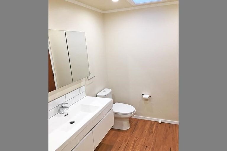 Photo of property in 32a Gills Avenue, Papakura, 2110